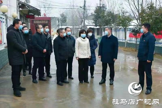 刘晓文深入汝南县走访慰问老党员和困难群众